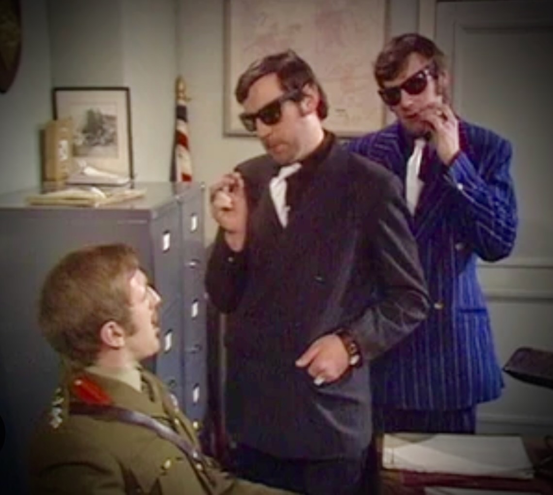 Nice army base you've got 'ere, Colonel